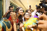 Sreeleela Inaugurates CMR Jewellery Showroom